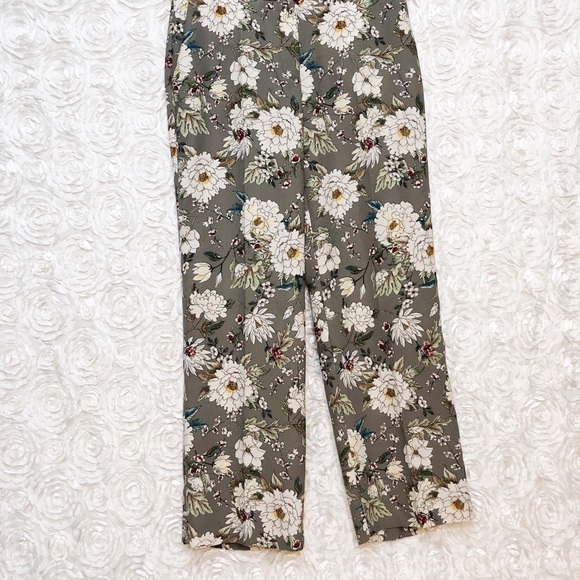 Zara Basic Gray Floral Print Pants - Picture 3 of 8
